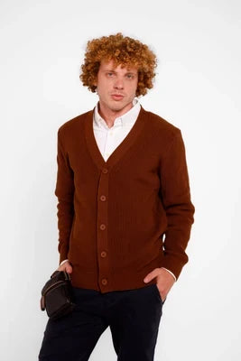 KNITWEAR / CARDIGAN