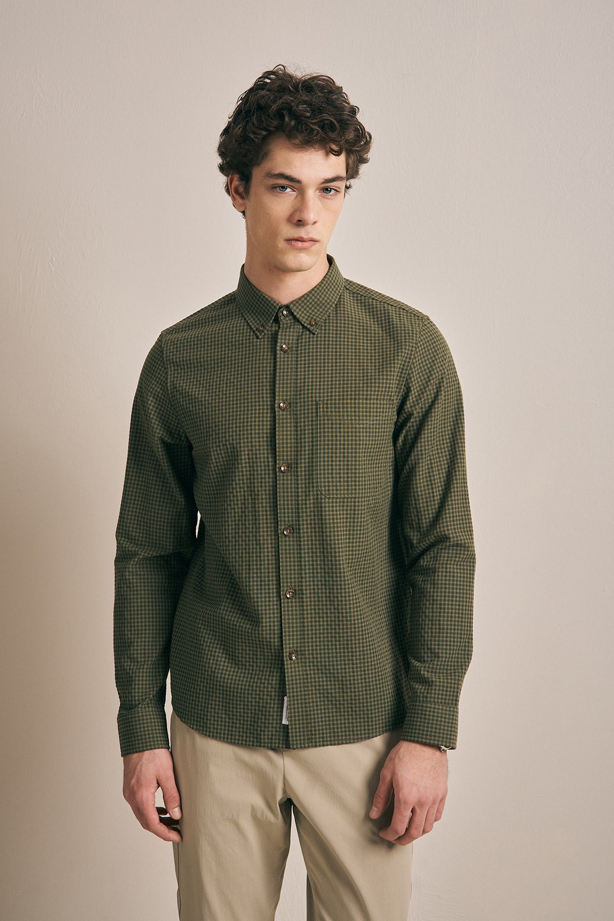 KHAKI