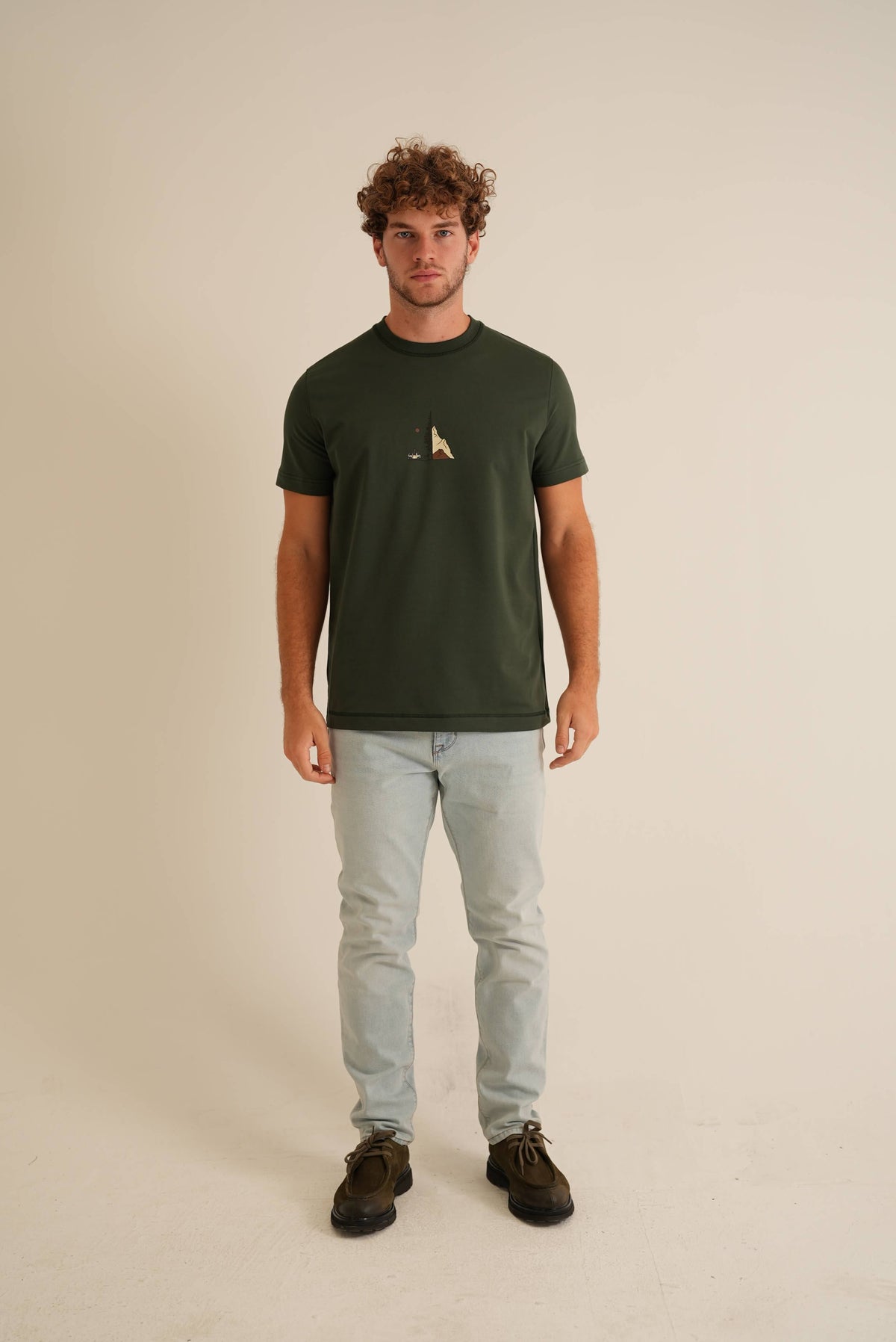 GREEN