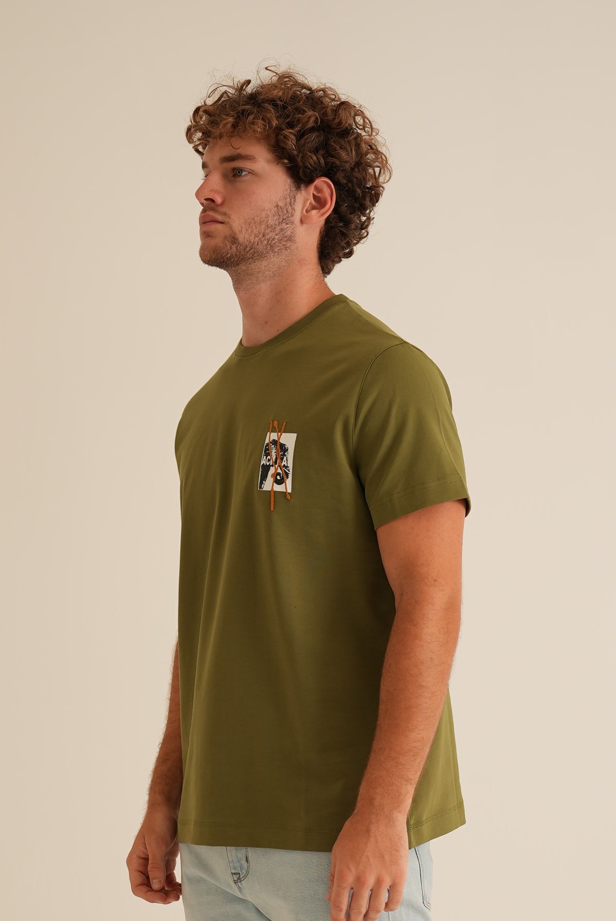 LIGHT GREEN