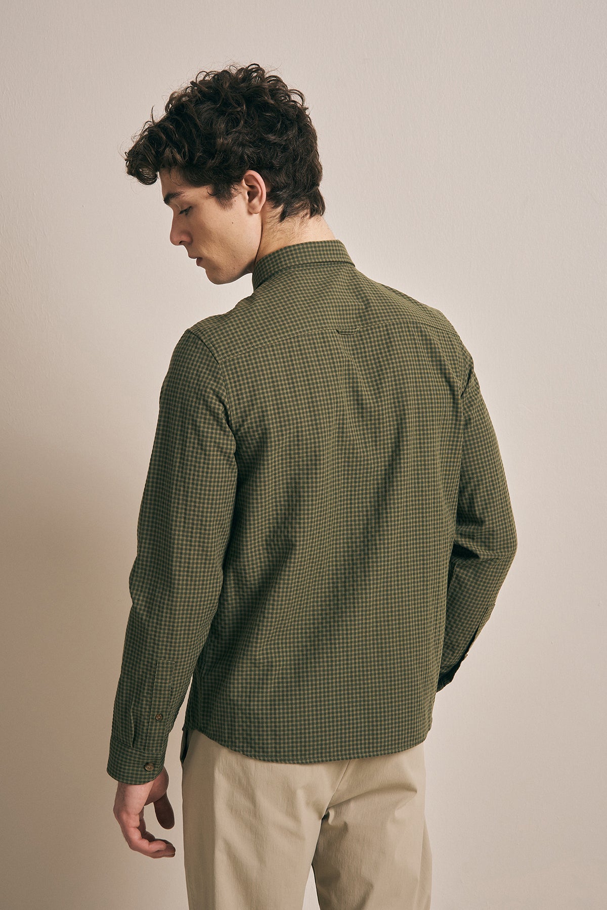 KHAKI