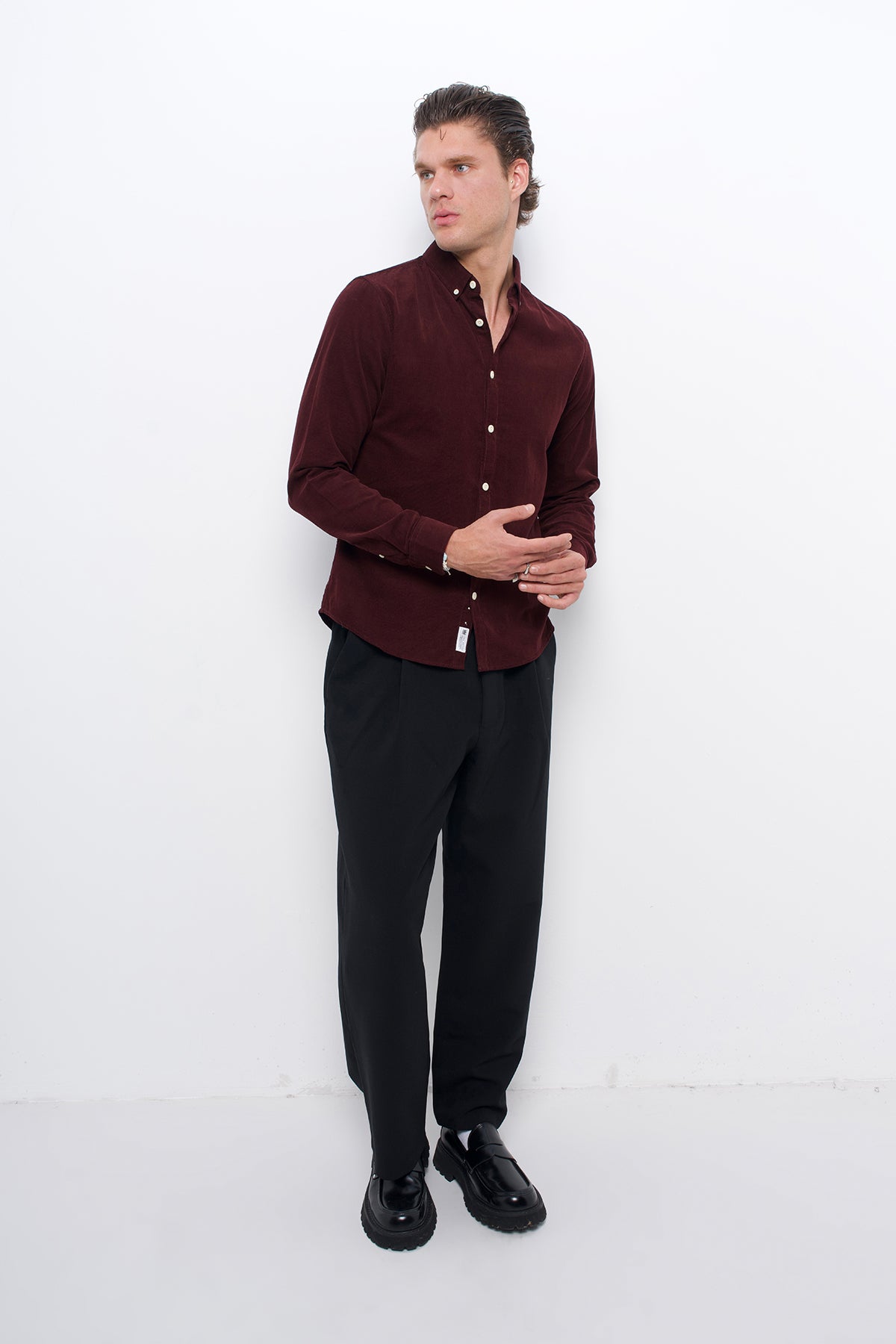 MAROON